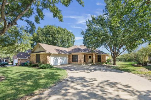 Photo of 2307 Katherine Street, Brenham, TX 77833 (MLS # 93390389)