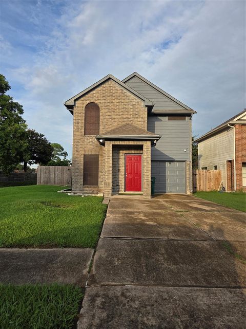 Photo of 803 Whelton Drive, Pasadena, TX 77503 (MLS # 16612444)