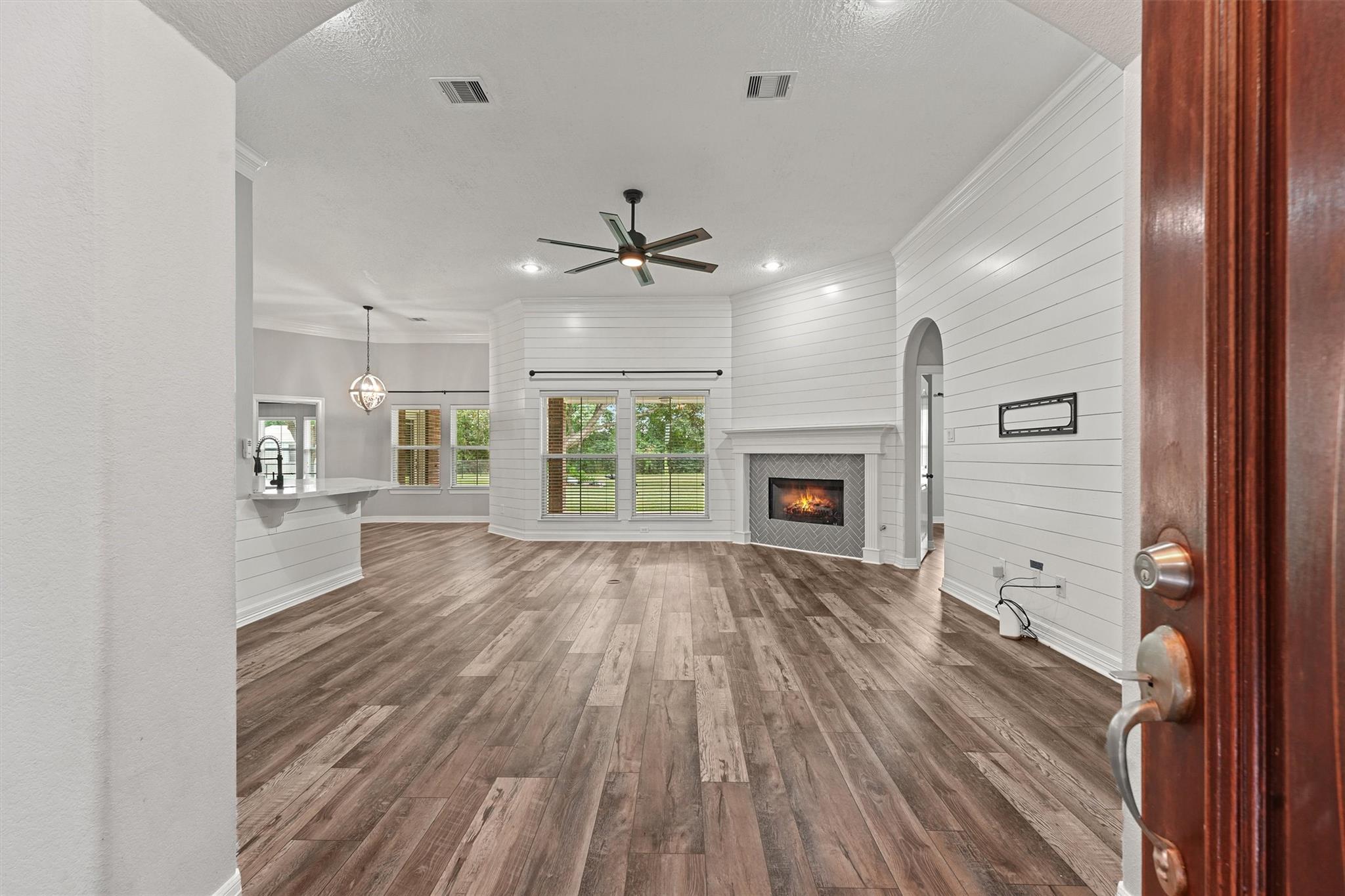 15530 Rosemary Lane