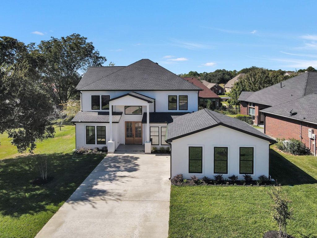 Photo of 49 Winterhaven Lane, Montgomery, TX 77357 (MLS # 52984250)