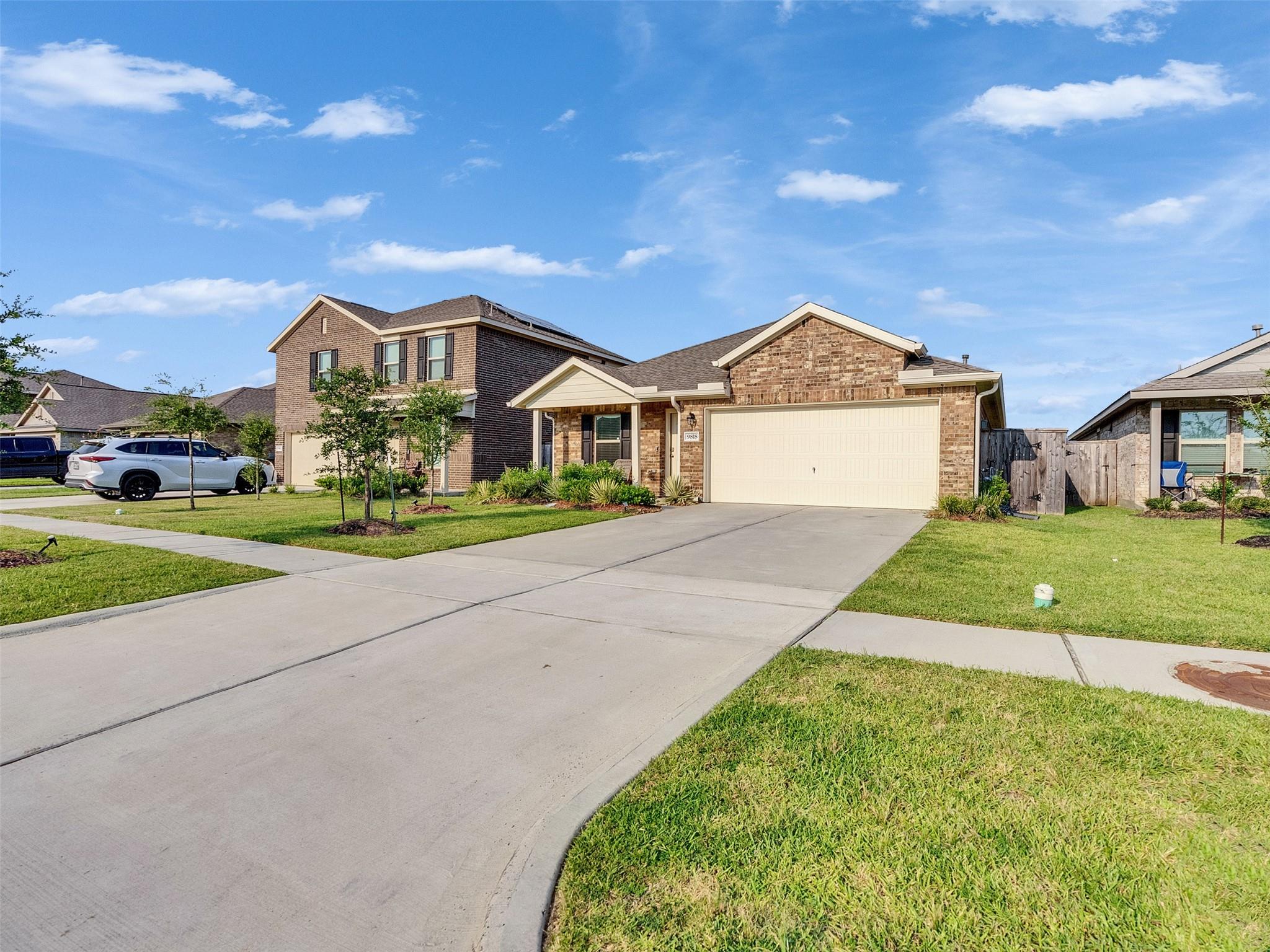 9818 Wembley Vista Court