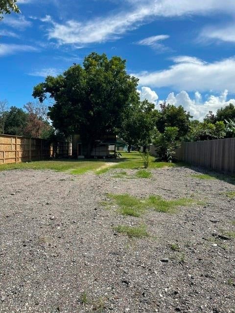 408 B Vista Road