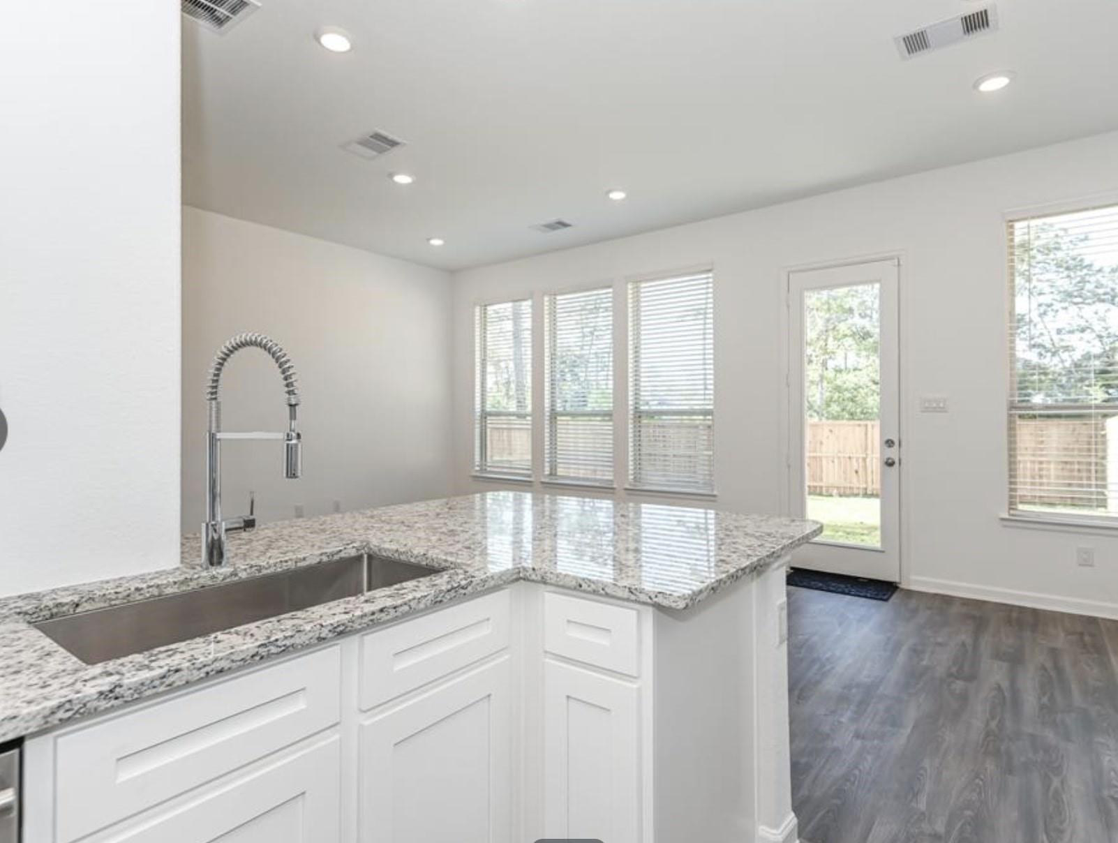 530 Dry Fork Lane