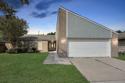 Photo of 19734 Oakland Valley Drive, Katy, TX 77449 (MLS # 37294454) Photo of 19734 Oakland Valley Drive, Katy, TX 77449 (MLS # 37294454)