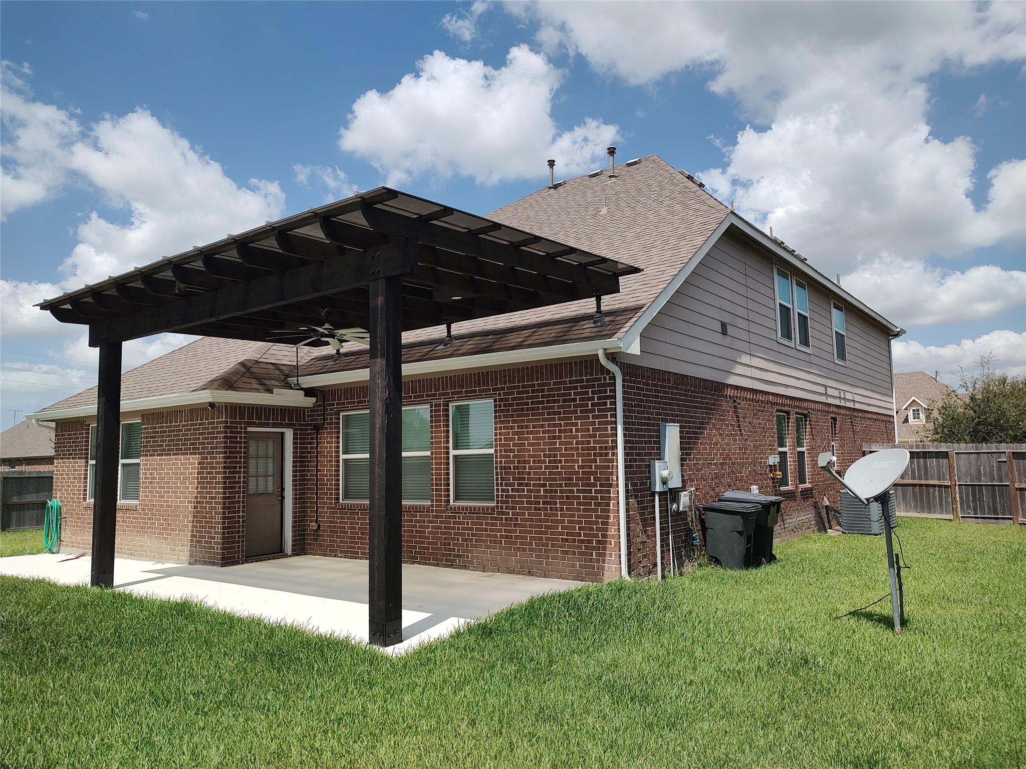 4002 Longwood Drive