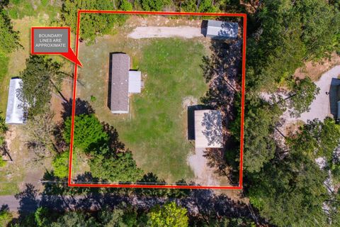 Homes For Sale - 275 Bryan Street<br/> Angelina County, Zavalla, TX 75980