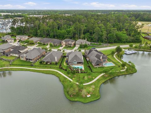 Photo of 22822 Banff Brook Way, Tomball, TX 77375 (MLS # 12228979)