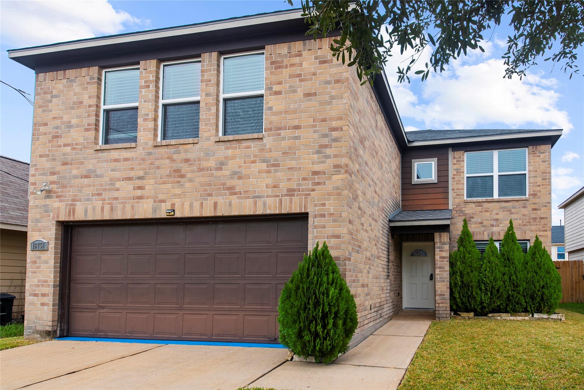 16751 N Rail Drive