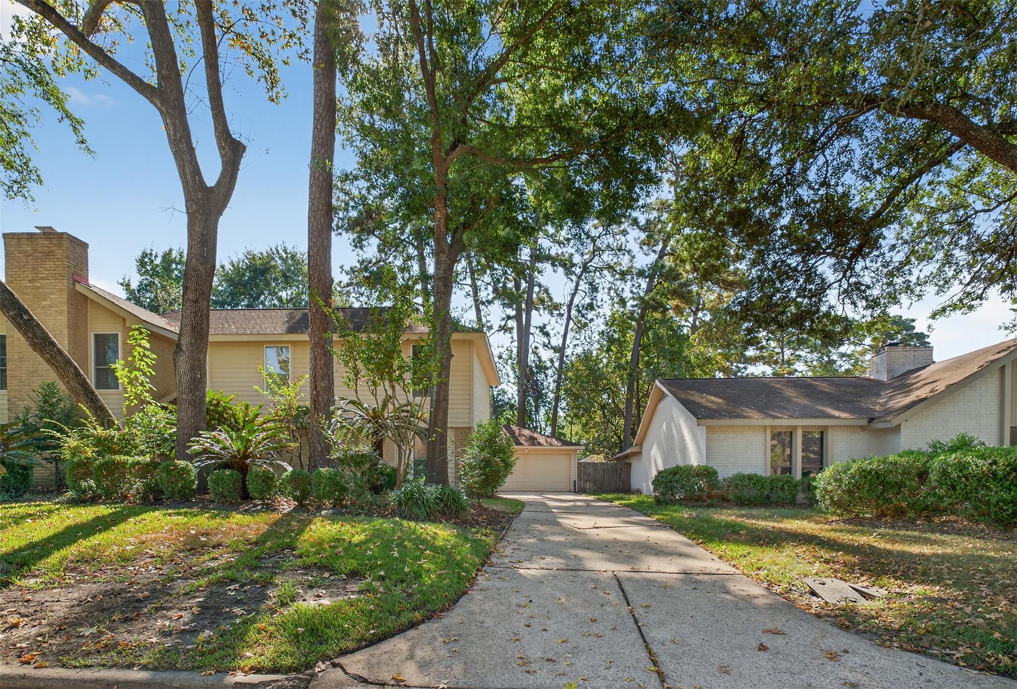 3810 Glenwood Springs Dr