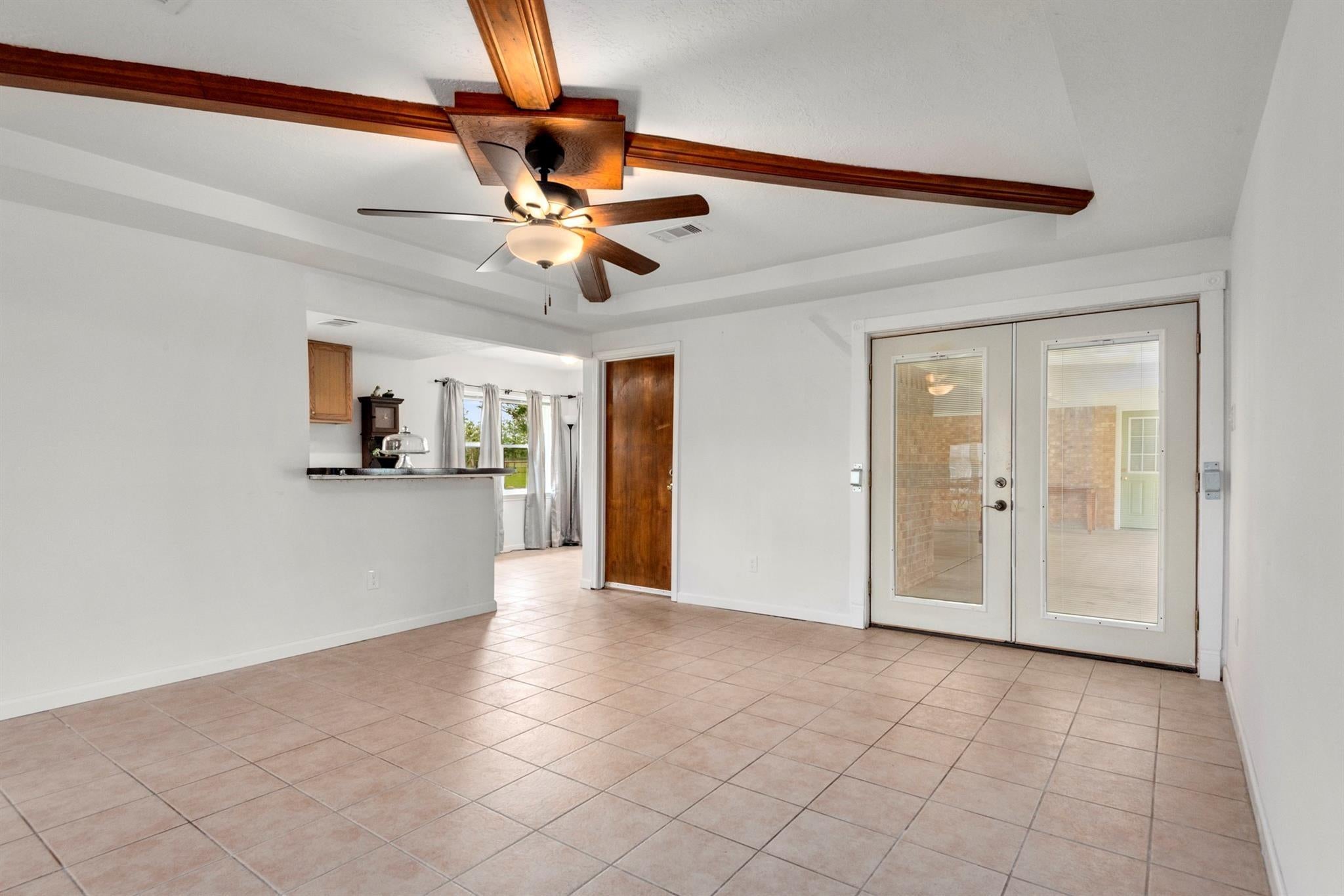 318 County Road 296d