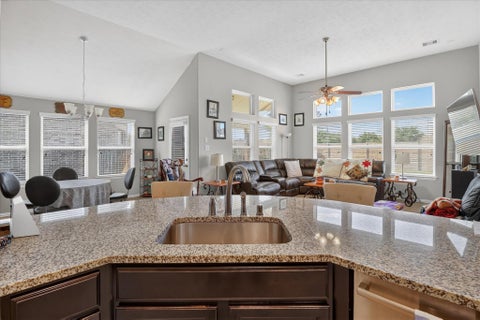 Tiny photo for 9635 Clear Diamond DR, Rosharon, TX 77583 (MLS # 28950550)