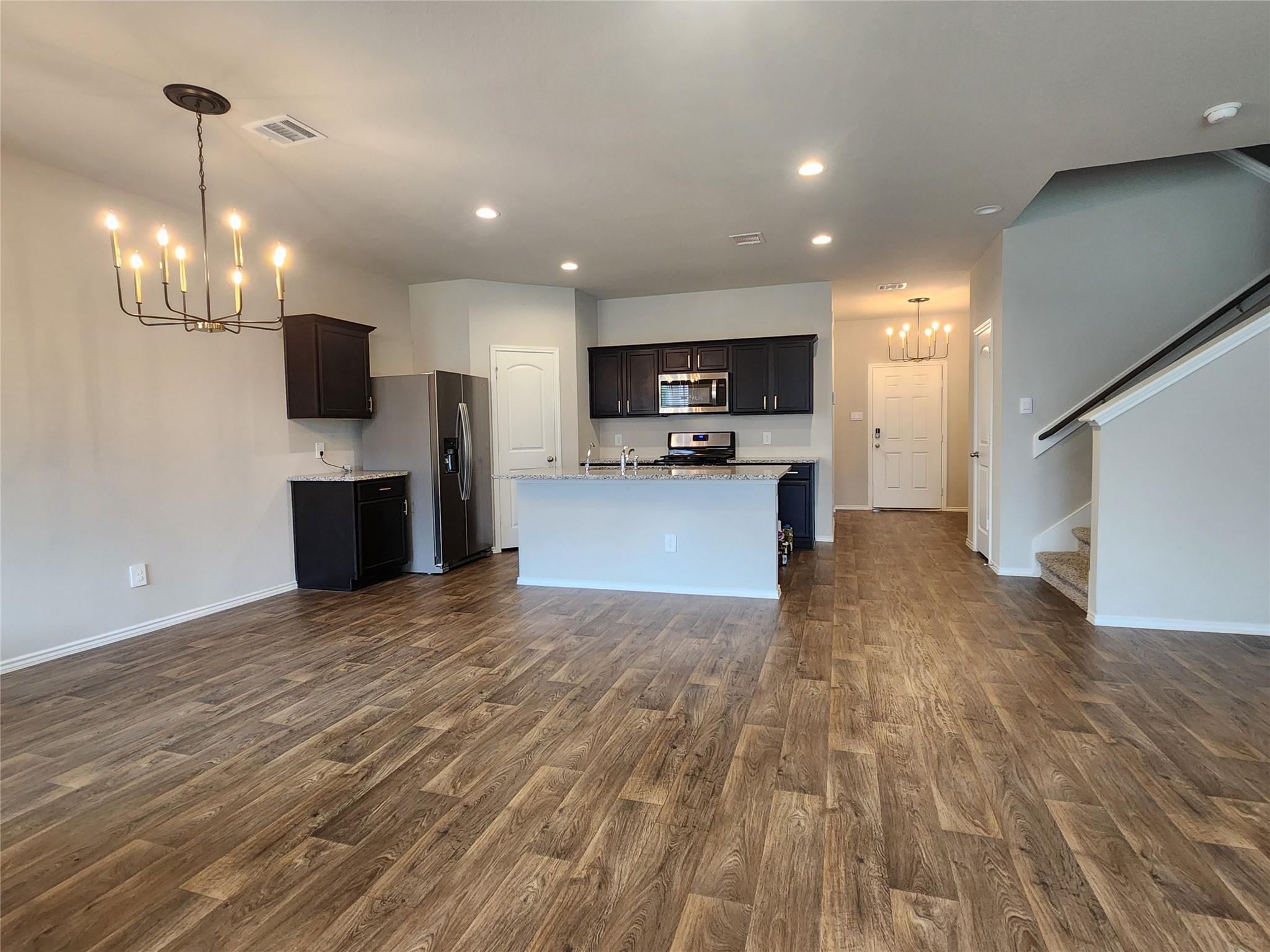 14719 Black Brush Manor
