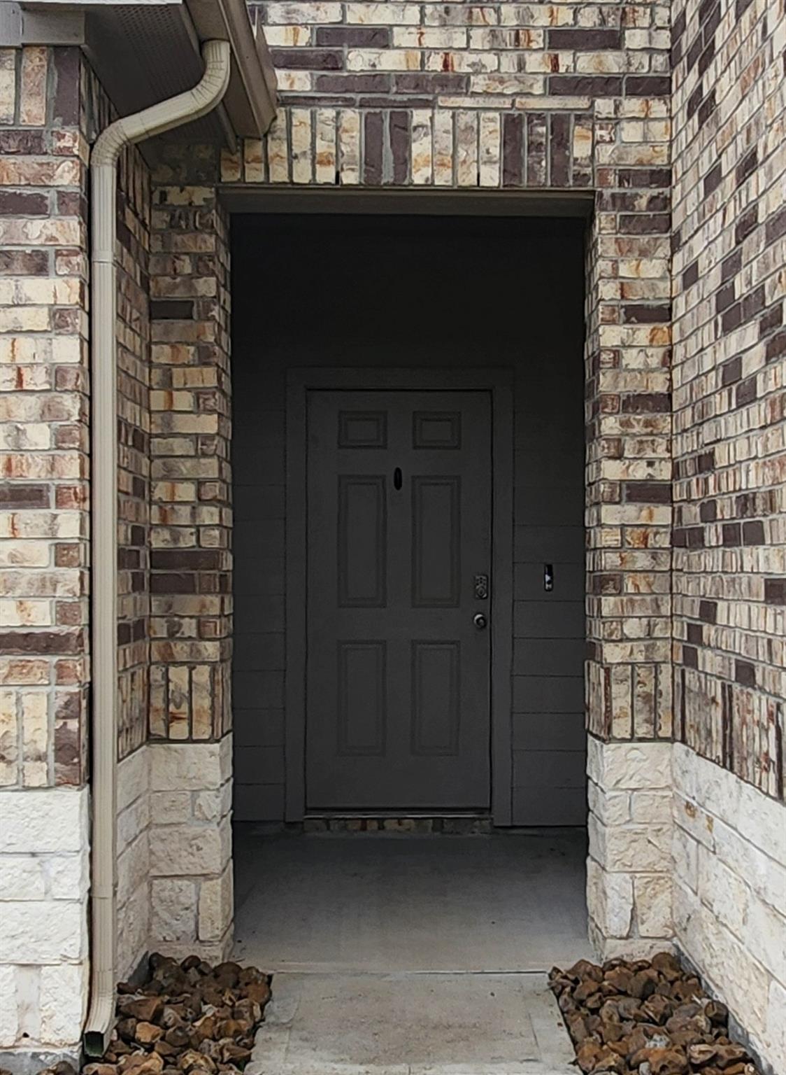 14719 Black Brush Manor