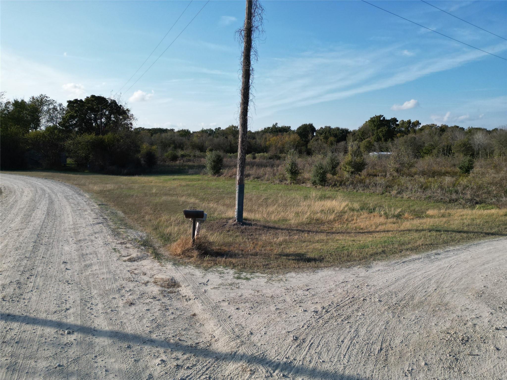 10.25 Acres Mustang Loop