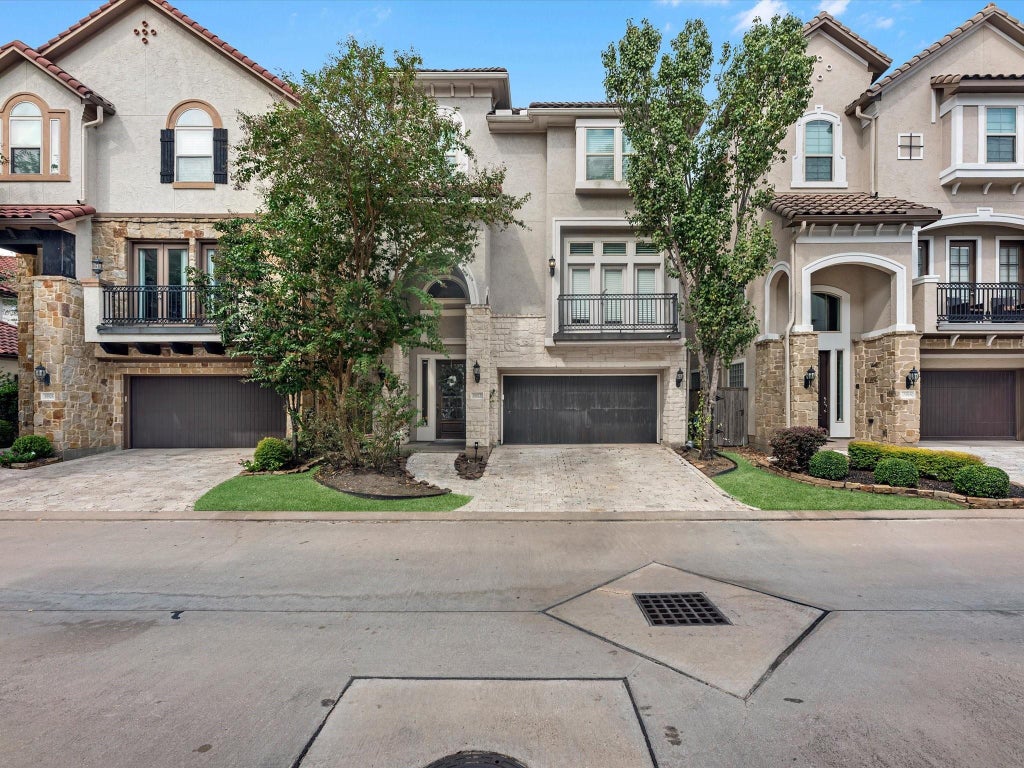 Photo of 15922 Morgan Street, Sugar Land, TX 77478 (MLS # 10775856)