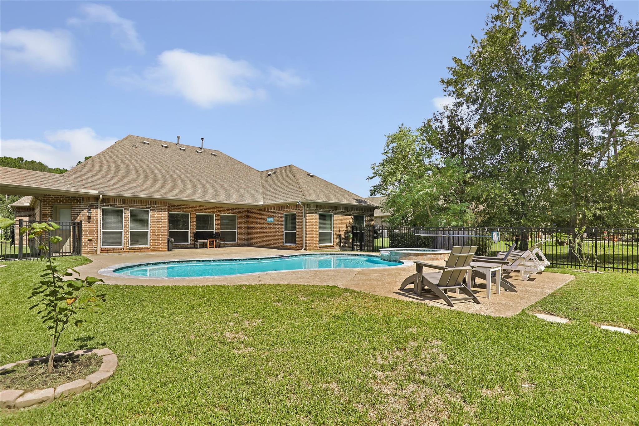 514 Carriage View Lane