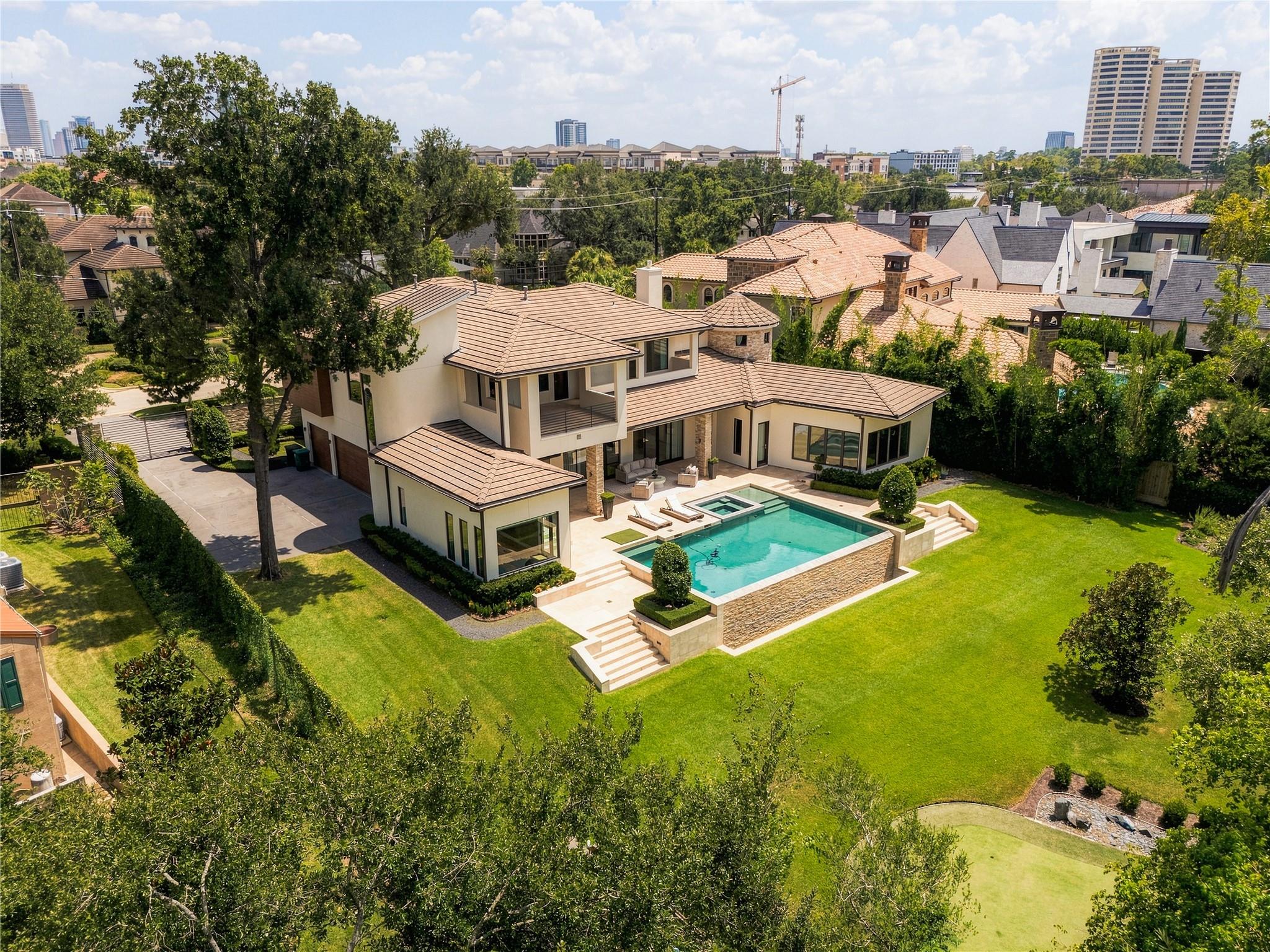 309 Glenwood Drive
