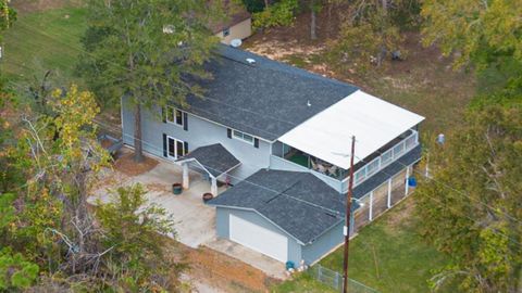 Homes For Sale - 213 Meadow Lake Drive<br/> Trinity County, Trinity, TX 75862