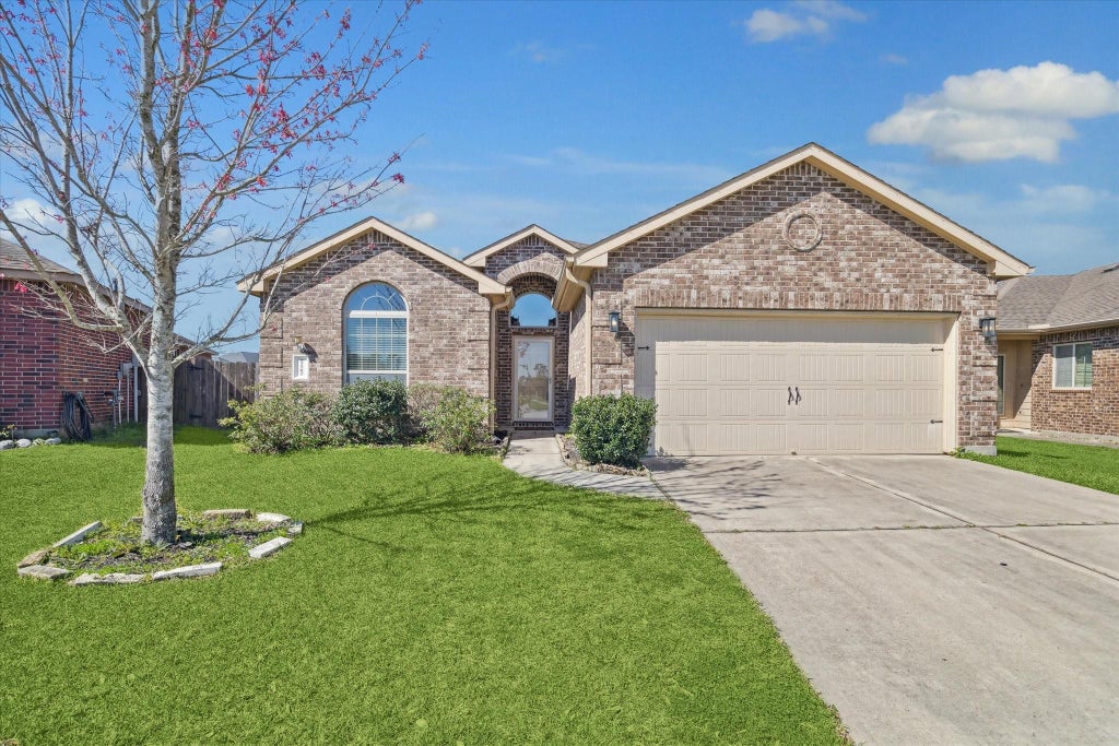 Photo of 22582 Valley Canyon Lane, Porter, TX 77365 (MLS # 24654154)