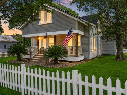 Photo of 9115 Main Street, Needville, TX 77461 (MLS # 55451316)
