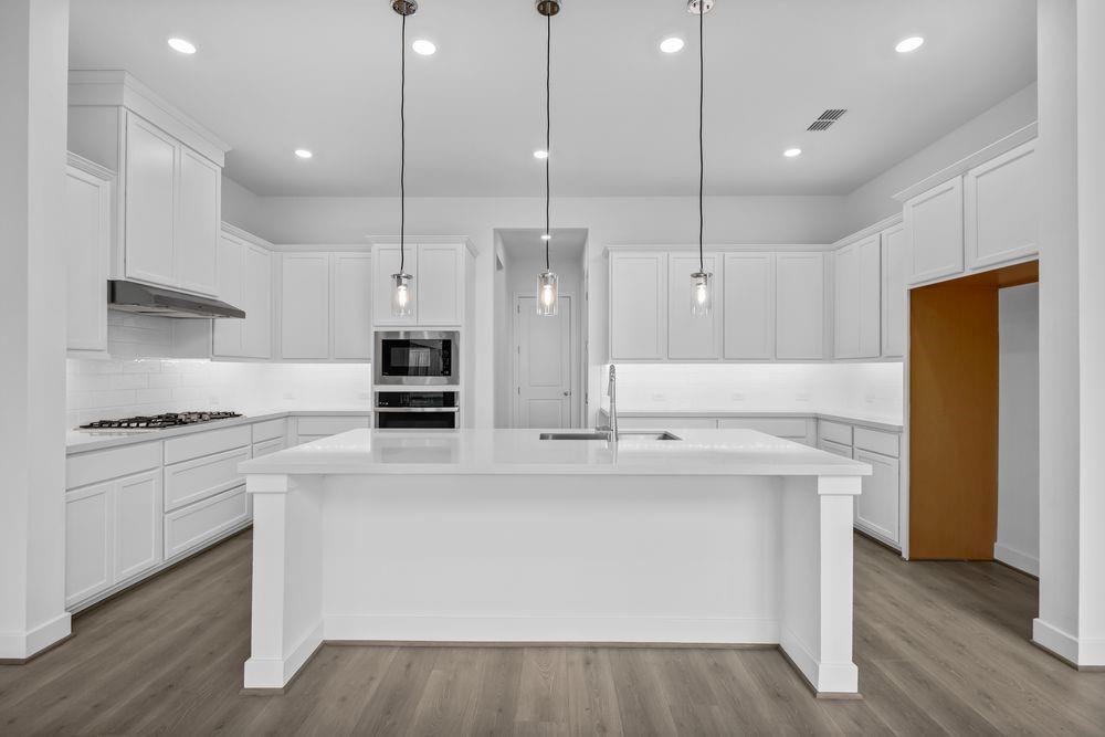 1657 Birch Lake Bend