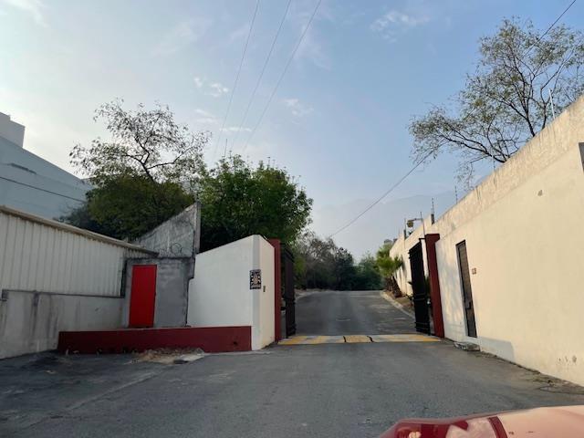 450 Calle Privada Rio Rosas