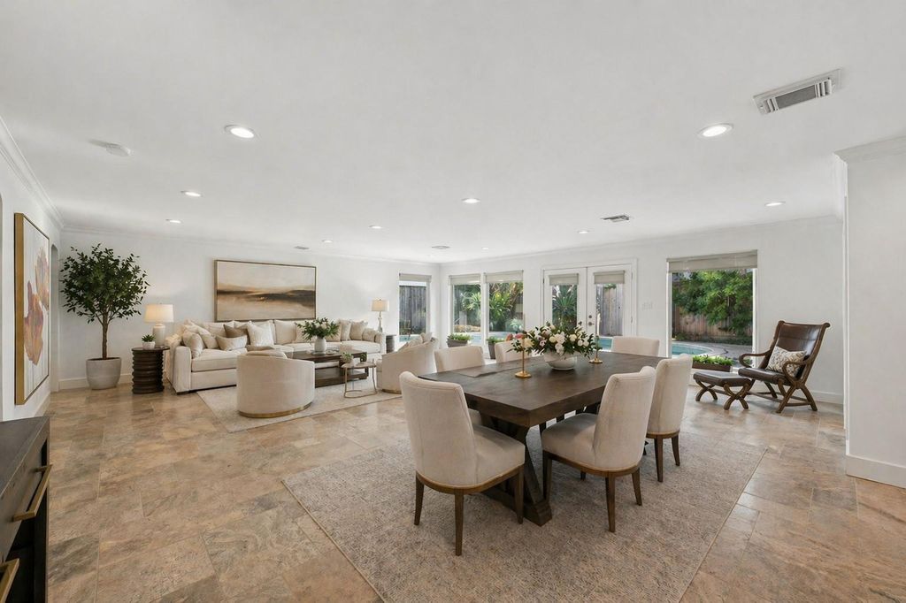 Photo of 1302 Riverview Circle, Houston, TX 77077 (MLS # 91510797)