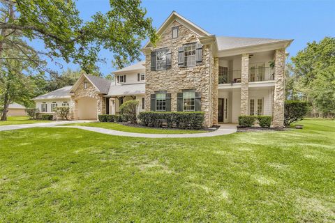 Homes For Sale - 12226 E Border Oak Drive<br/> Magnolia, TX 77354