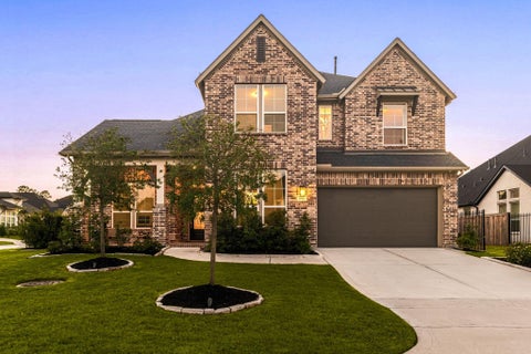 Photo of 26911 Longwood Ledge Lane, The Woodlands, TX 77389 (MLS # 38661928)