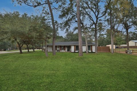 922 Kip Lane Pinehurst TX 77362