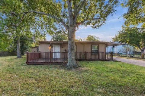 Photo of 1715 Brazos Street, Rosenberg, TX 77471 (MLS # 64964104)