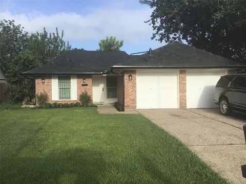 Photo of 10531 Tilbrook Drive, Houston, TX 77038 (MLS # 27619763)