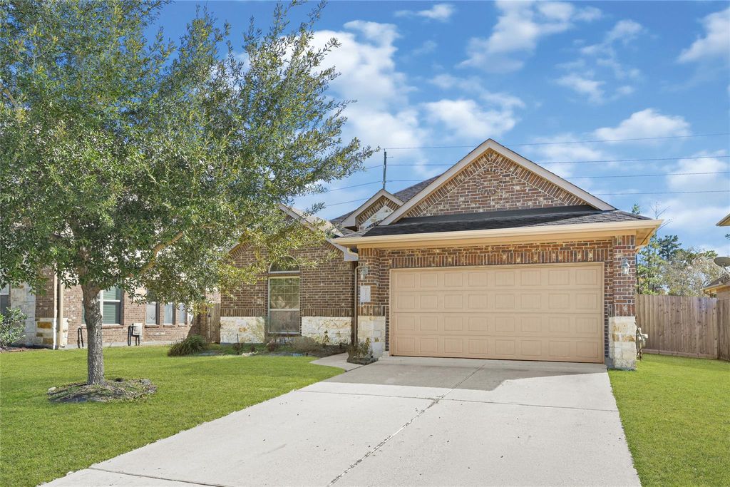 Photo of 11011 Gallant Flag Drive, Tomball, TX 77375 (MLS # 20797543)