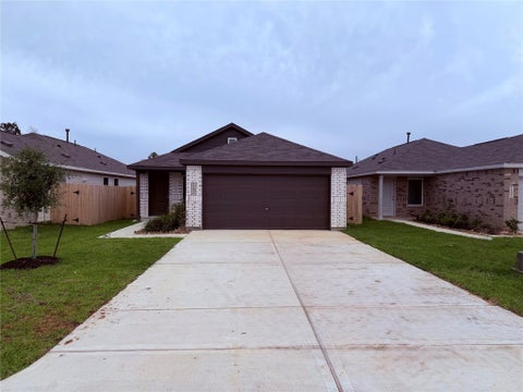 Homes For Sale - 14696 South Ascot Bend Circle<br/> Montgomery County, Conroe, TX 77306