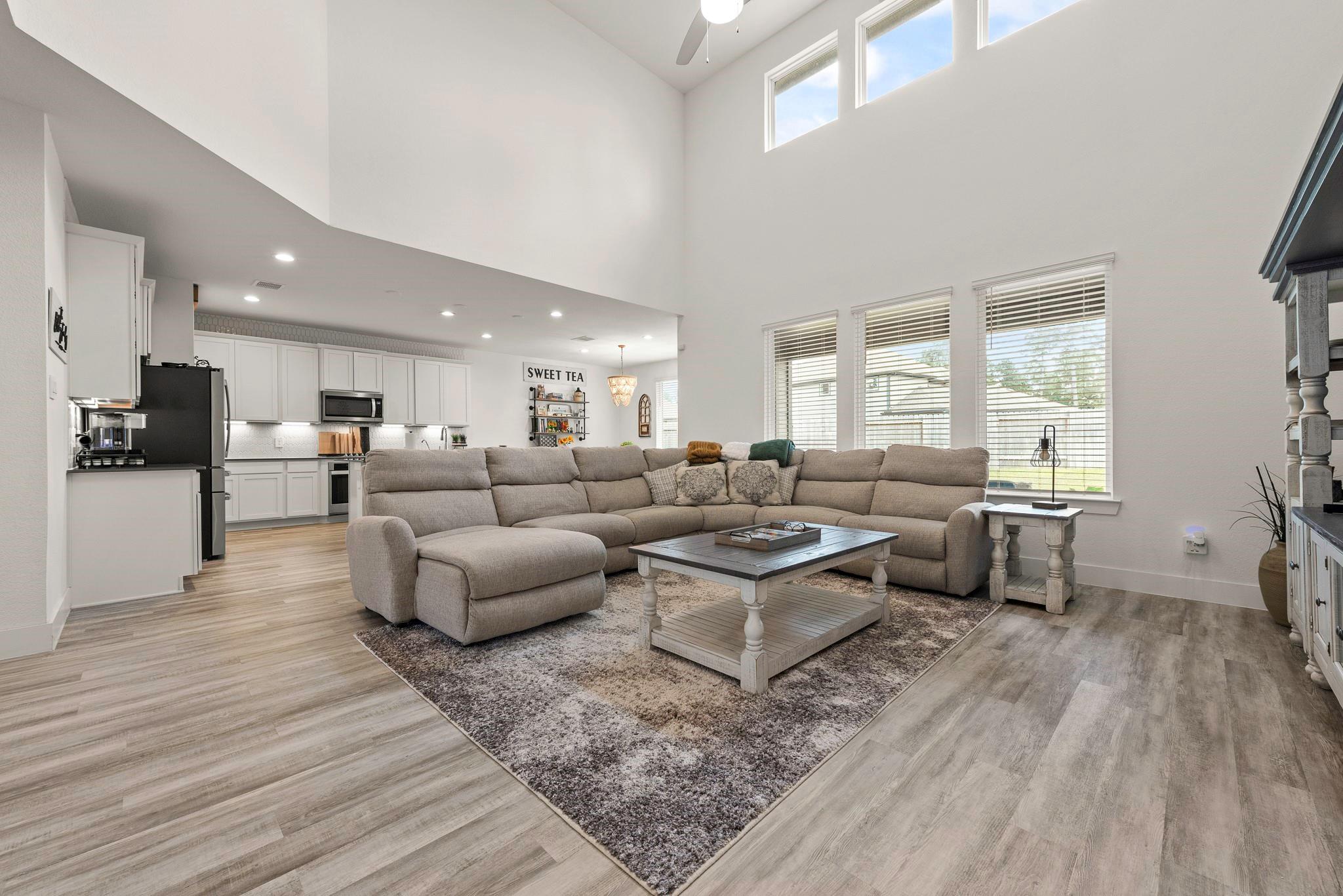 10009 Gray Jay Court