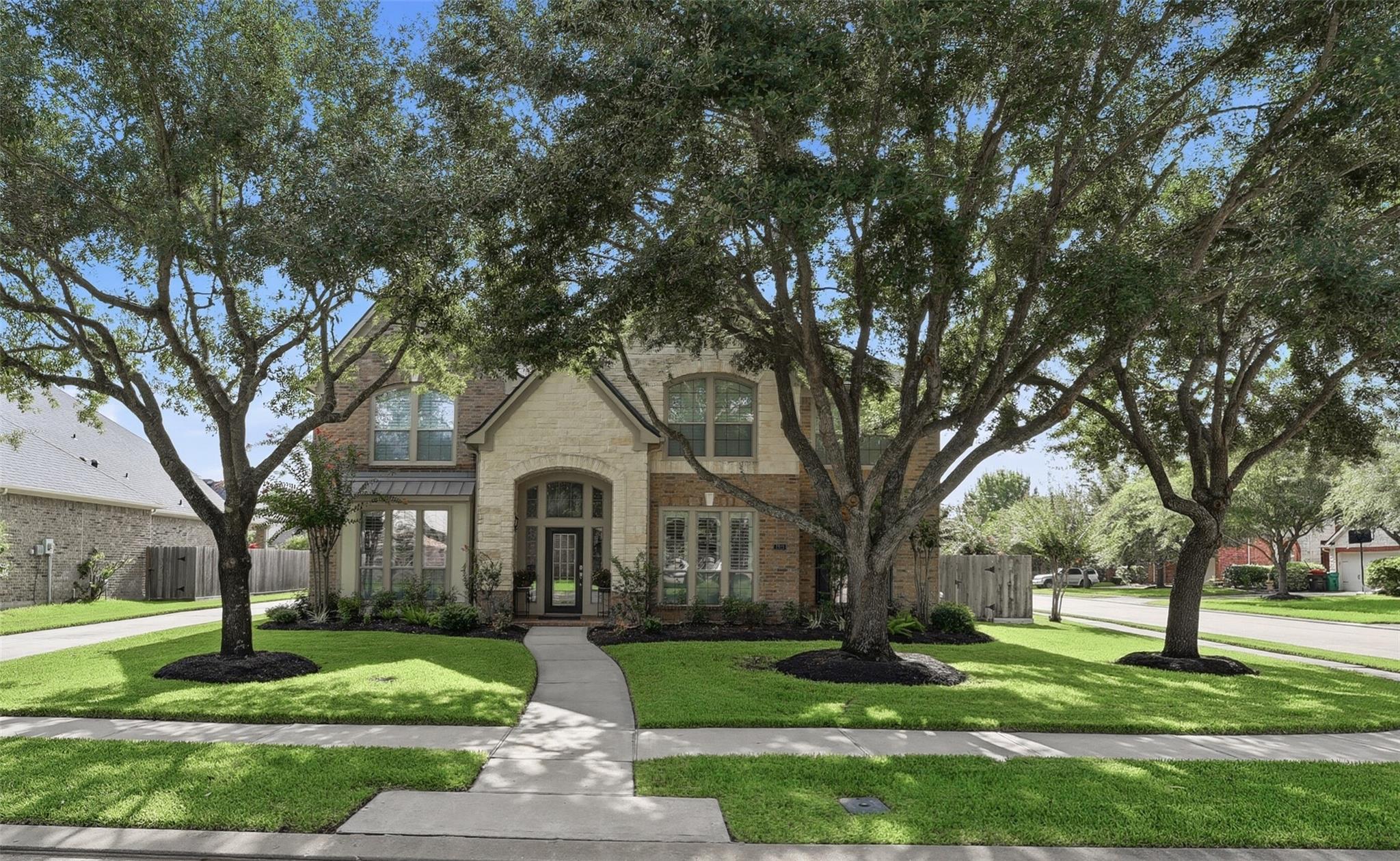 2815 Golden Larch Drive