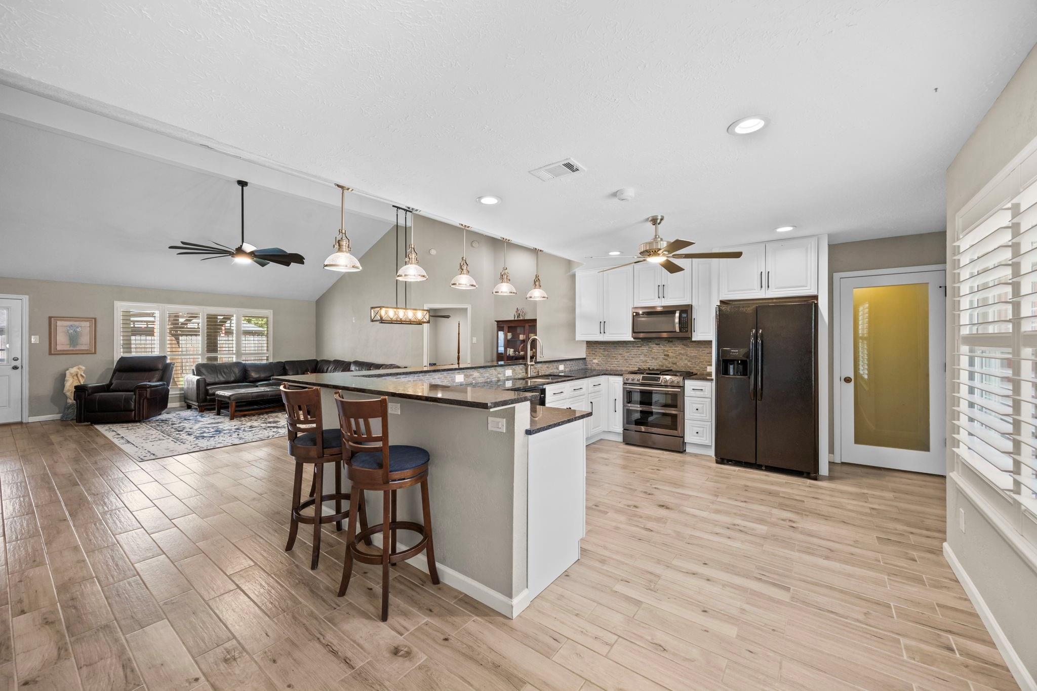 2419 Pebbledowne Circle