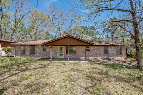 Homes For Sale - 14 Veronica Lane<br/> Walker County, Huntsville, TX 77340