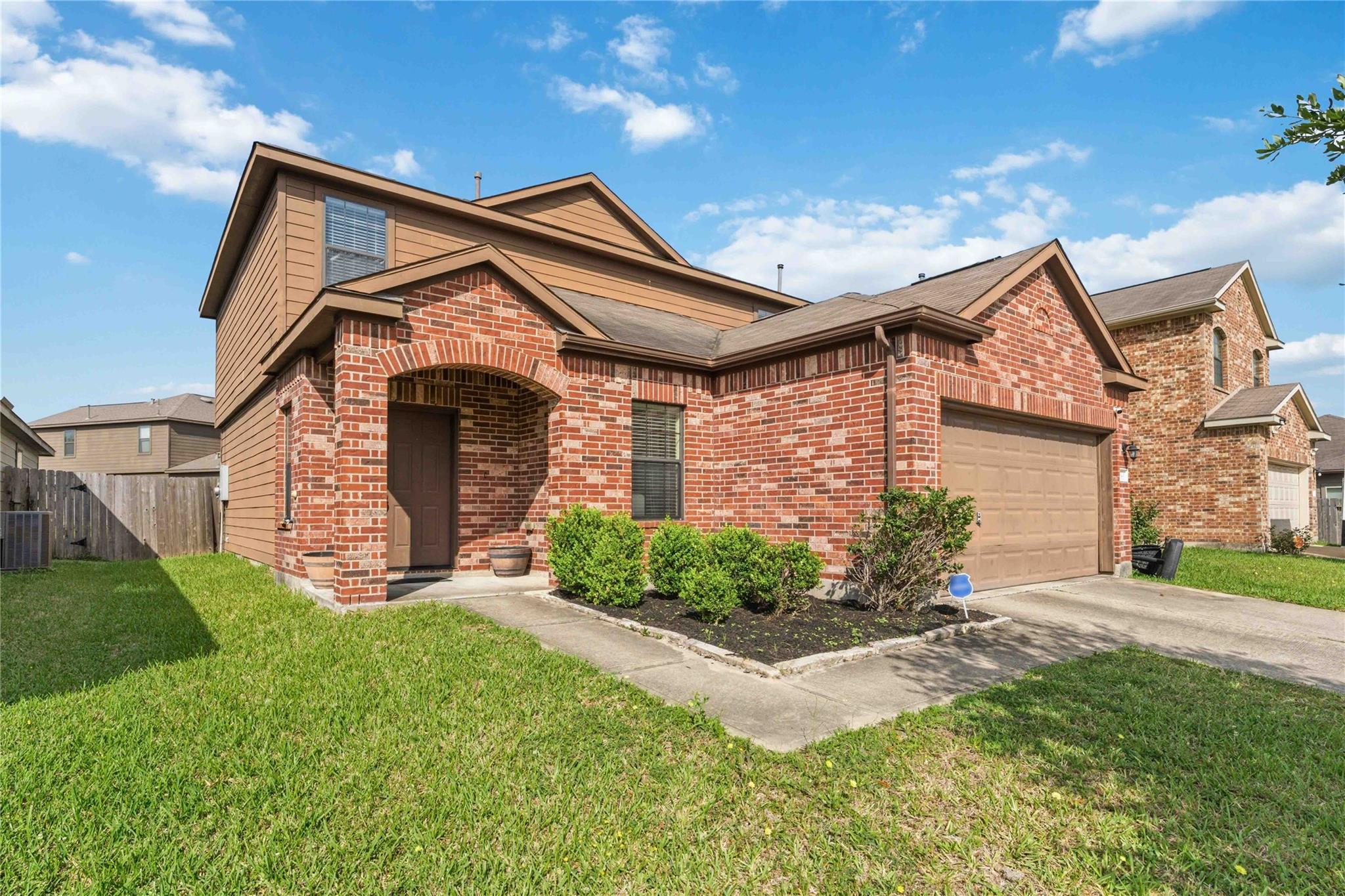 5643 Round Robin Drive