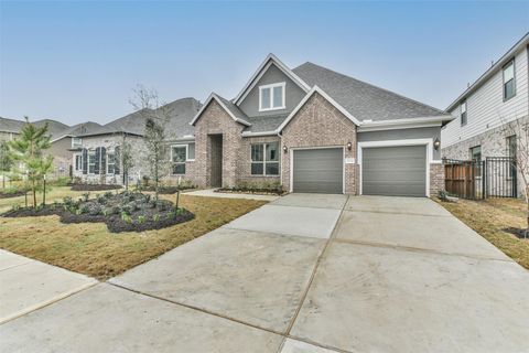 Photo of 27124 Regal Scott Drive, Magnolia, TX 77354 (MLS # 18400898)