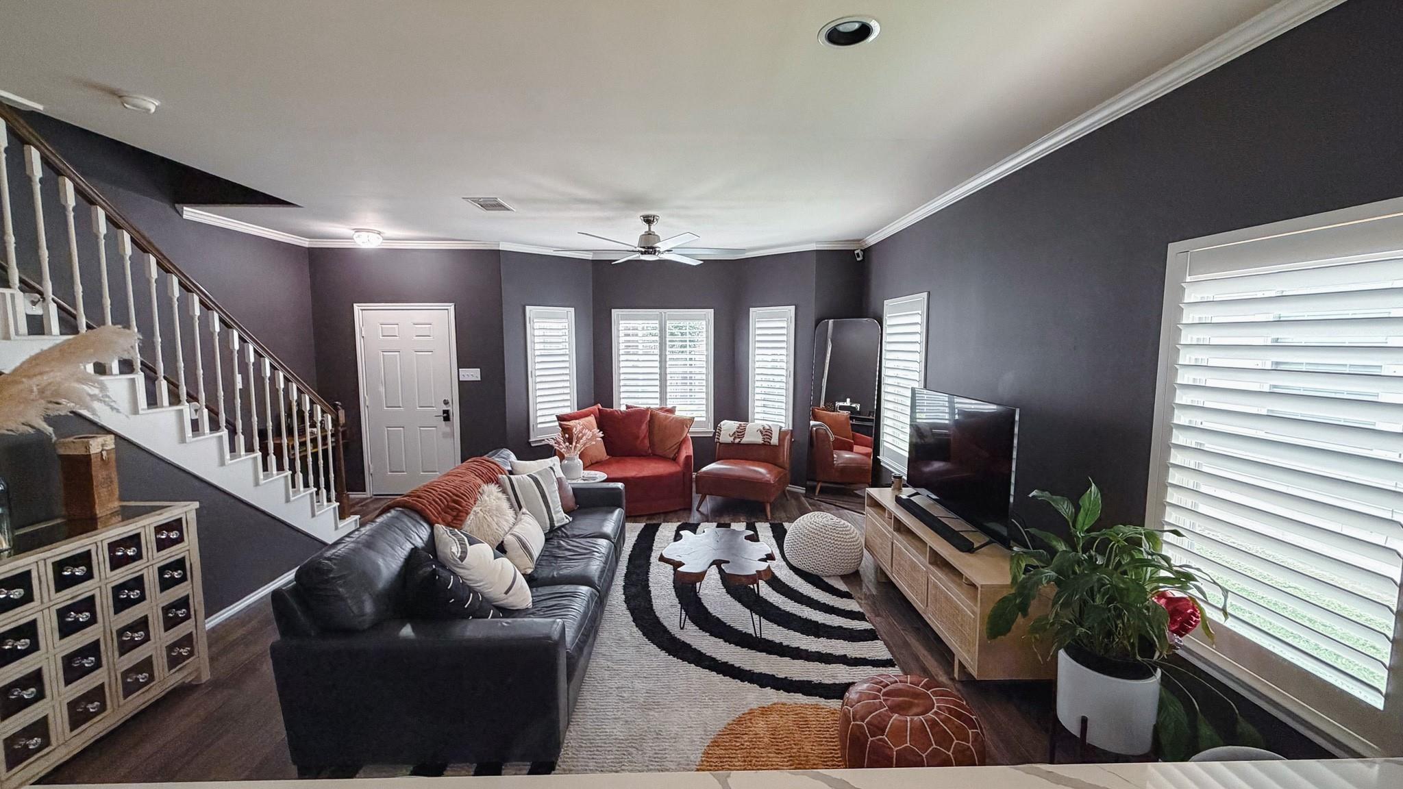 1909 Kemah Village Drive