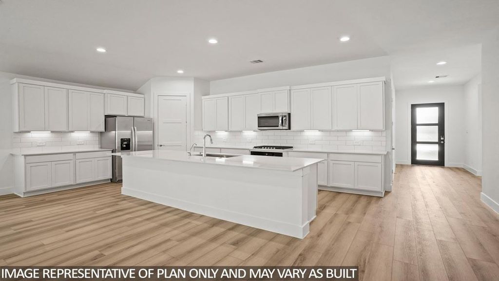 Photo of 4633 Vernal Loop Trail, Conroe, TX 77303 (MLS # 86675143)