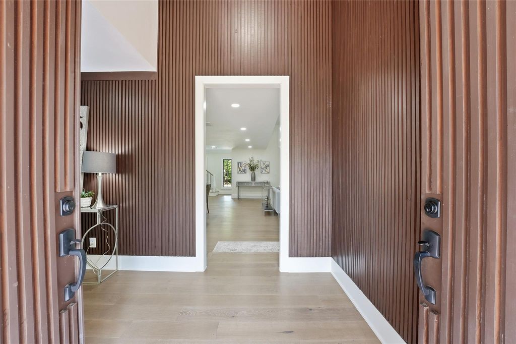 Photo of 4907 Pine Garden Drive E, Kingwood, TX 77345 (MLS # 48787603)