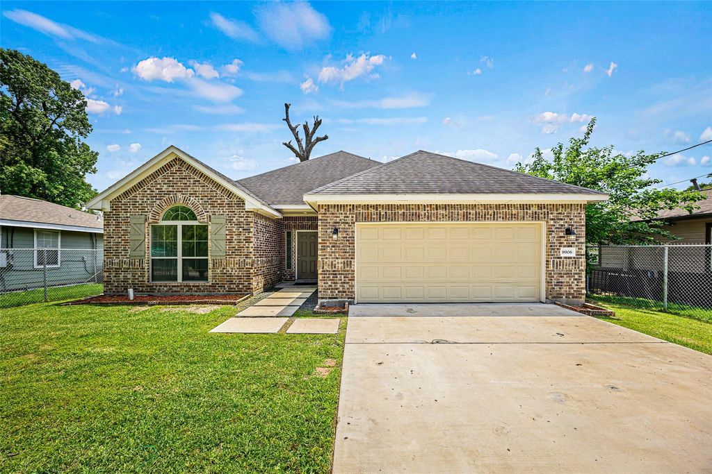 Photo of 8906 Richland Drive, Houston, TX 77078 (MLS # 42752422)
