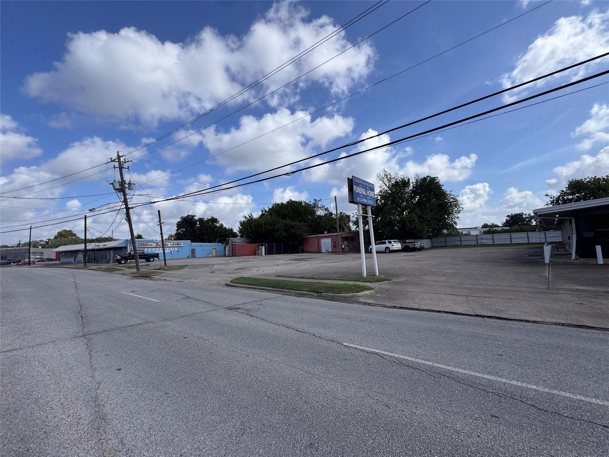 7151 Lawndale Street