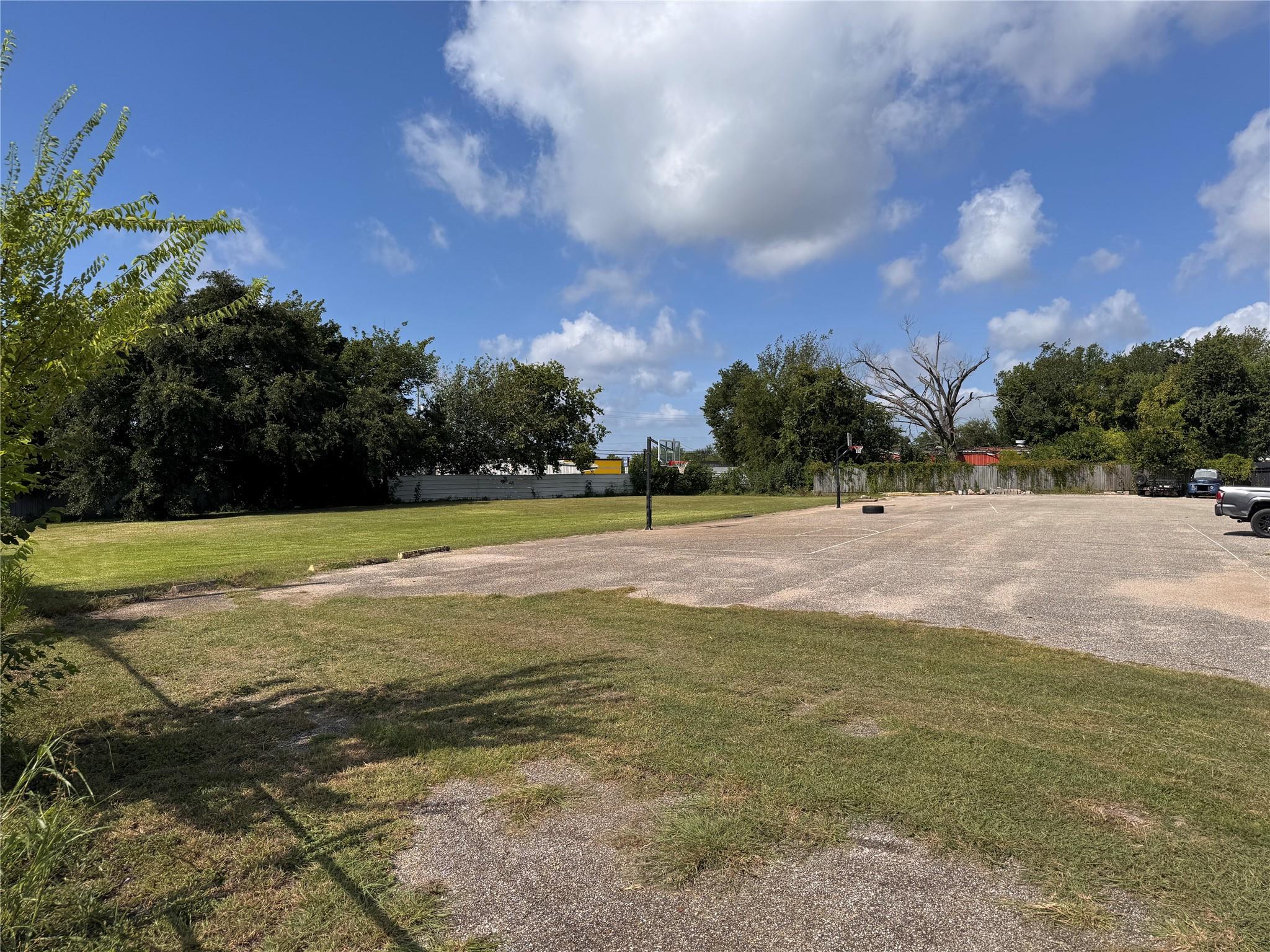 7151 Lawndale Street