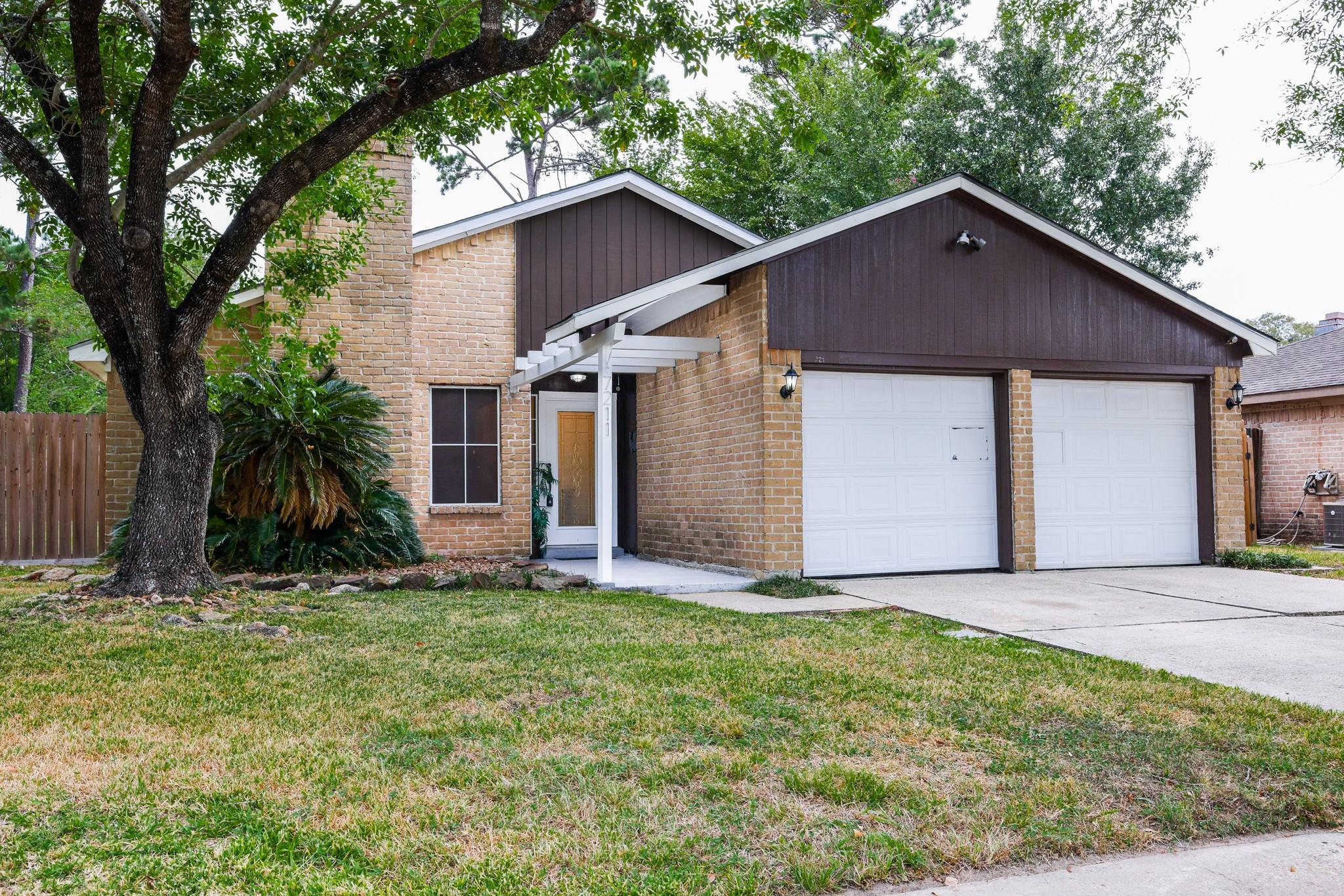 7211 Foxside Lane