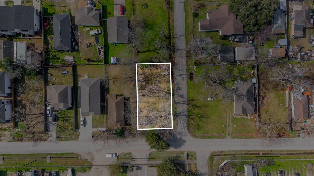 Photo of 2523 Sakowitz Street, Houston, TX 77020 (MLS # 10161726)