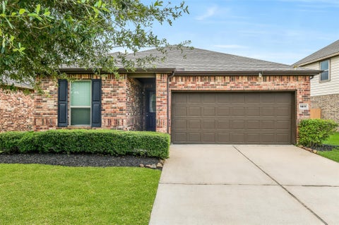 Photo of 1611 Cintola Lane, League City, TX 77573 (MLS # 89163117)