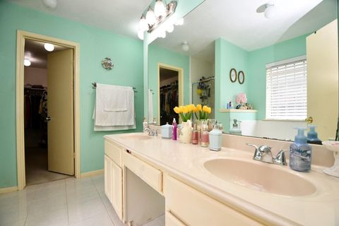 Tiny photo for 13502 Verbena Lane, Houston, TX 77083 (MLS # 85200232)